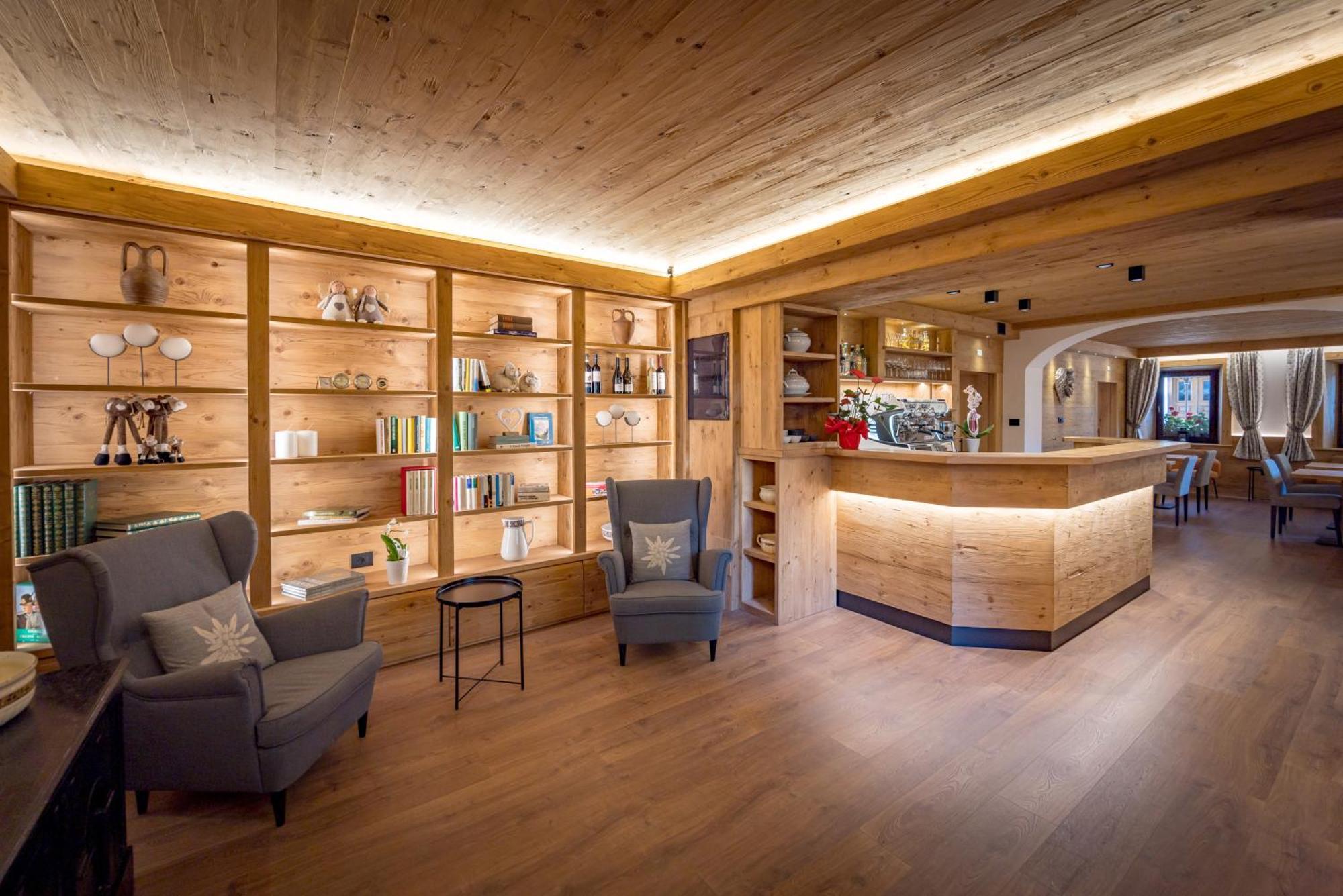 Albergo Cavallino Sappada Exteriör bild